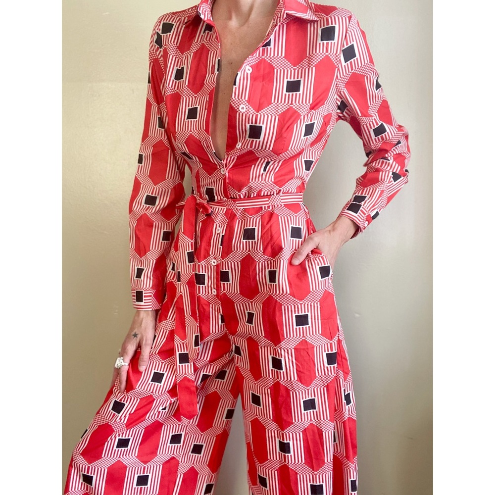 70s inspired wide leg jumpsuit